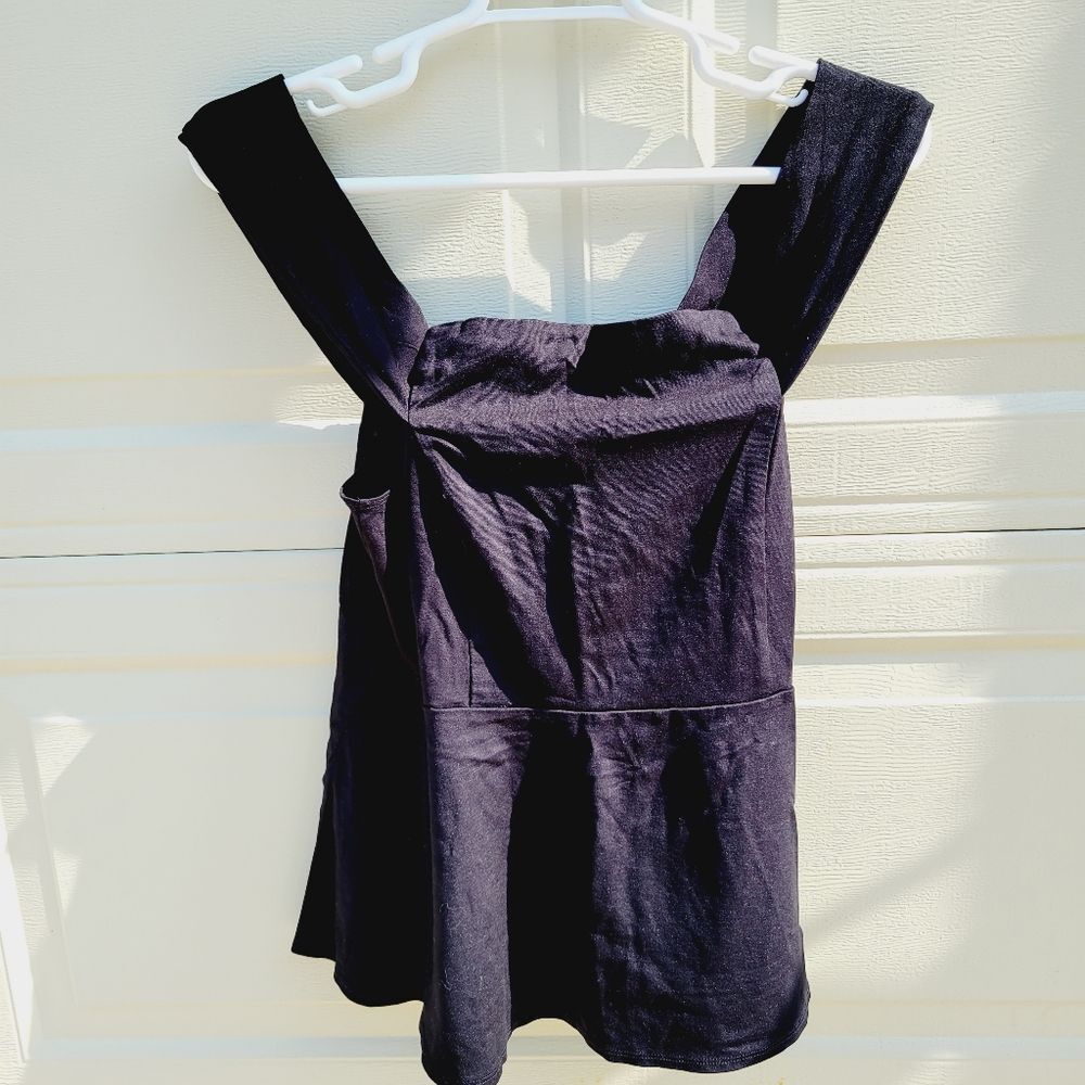 Torrid black off shoulder peplum tank top Size 2